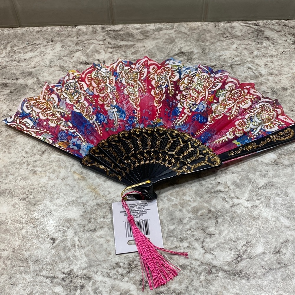 Victorian foldable fans